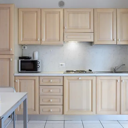 Hotiday Garda Hotel 4*