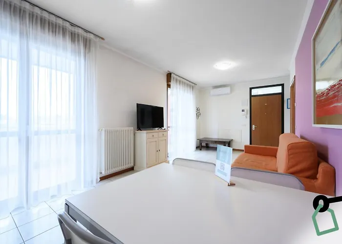 Hotiday Garda Hotel 4*